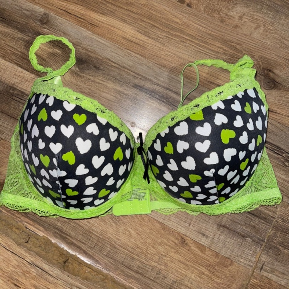 Push-up bra